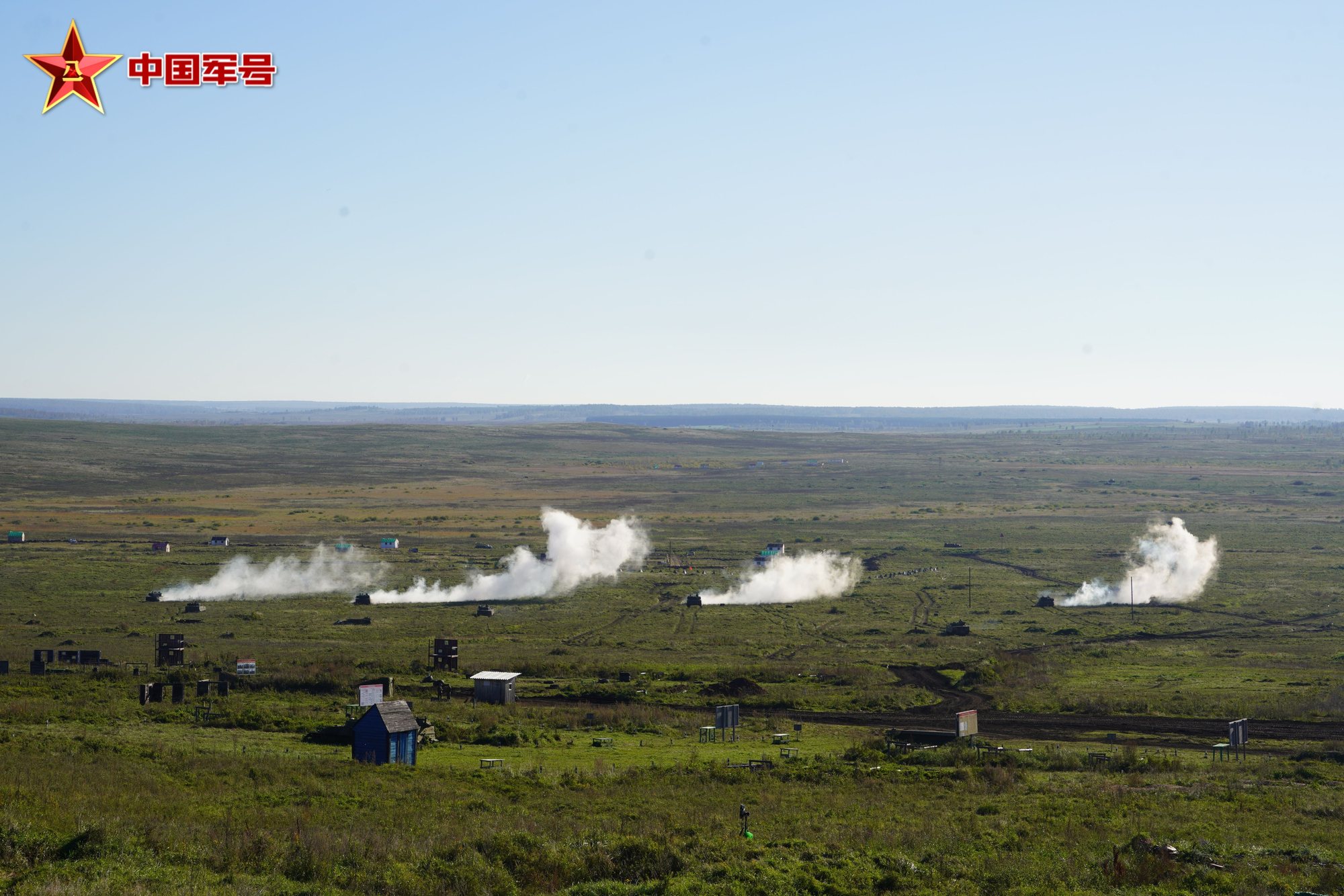 Combined formation moving across the Chebarkul training area